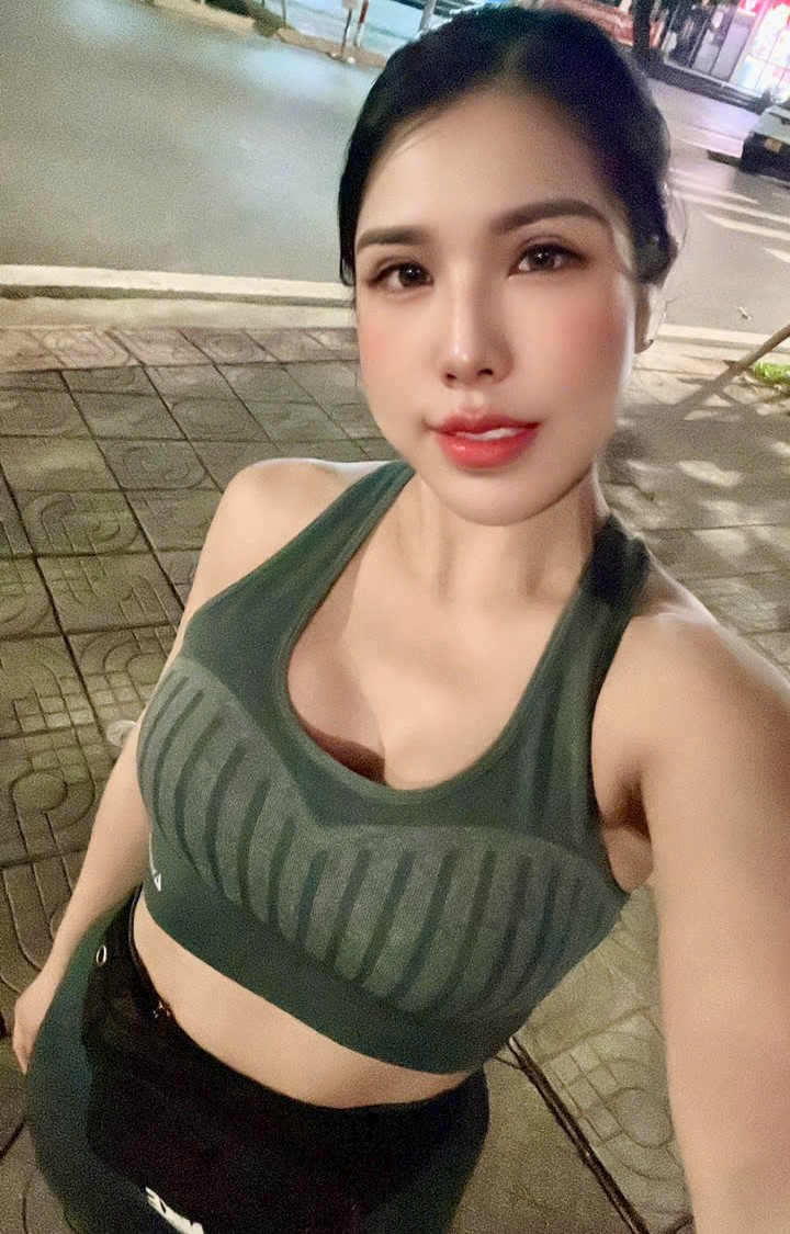 Ms Trần Hạnh